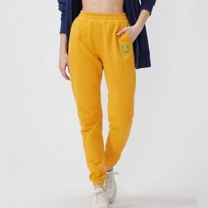 Outdoor Voices Women’s Hikers Club Sweatpants Jogger Size XS Yellow Happy Smiley